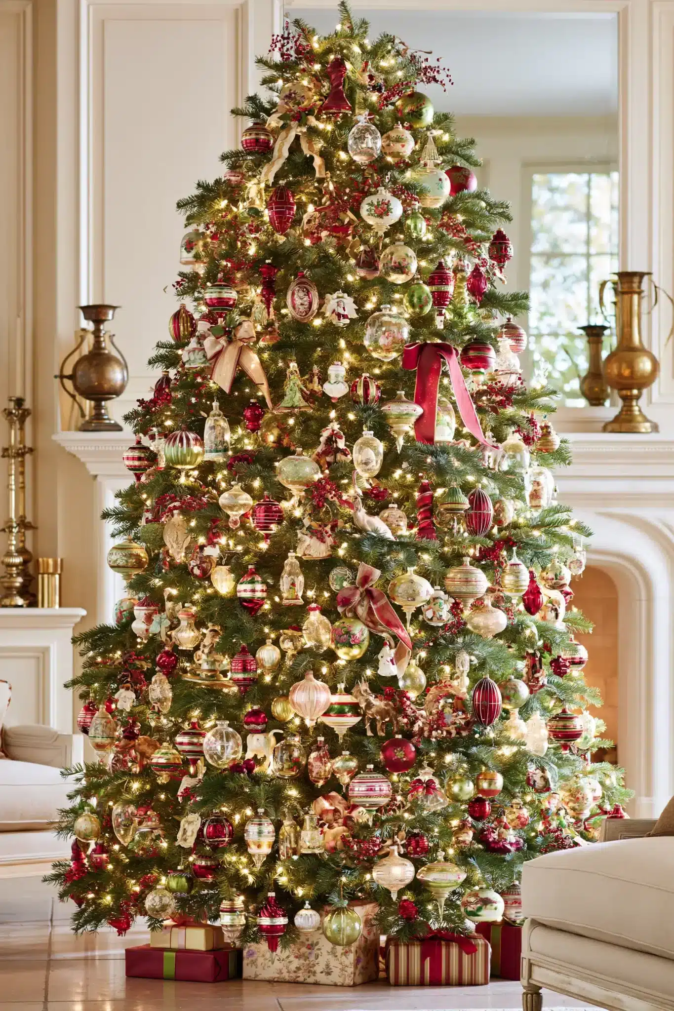 traditional christmas decor
