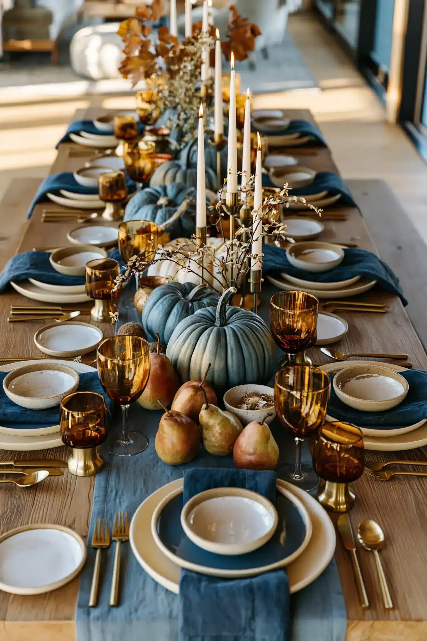 blue thanksgiving table decor